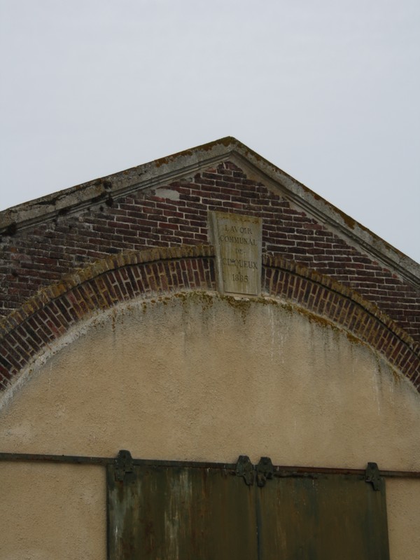 Cinqueux