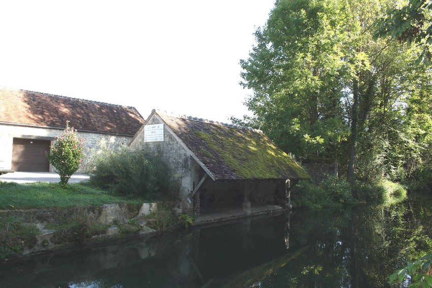 Saint-Nicolas-d'Acy, commune-de-Courteuil